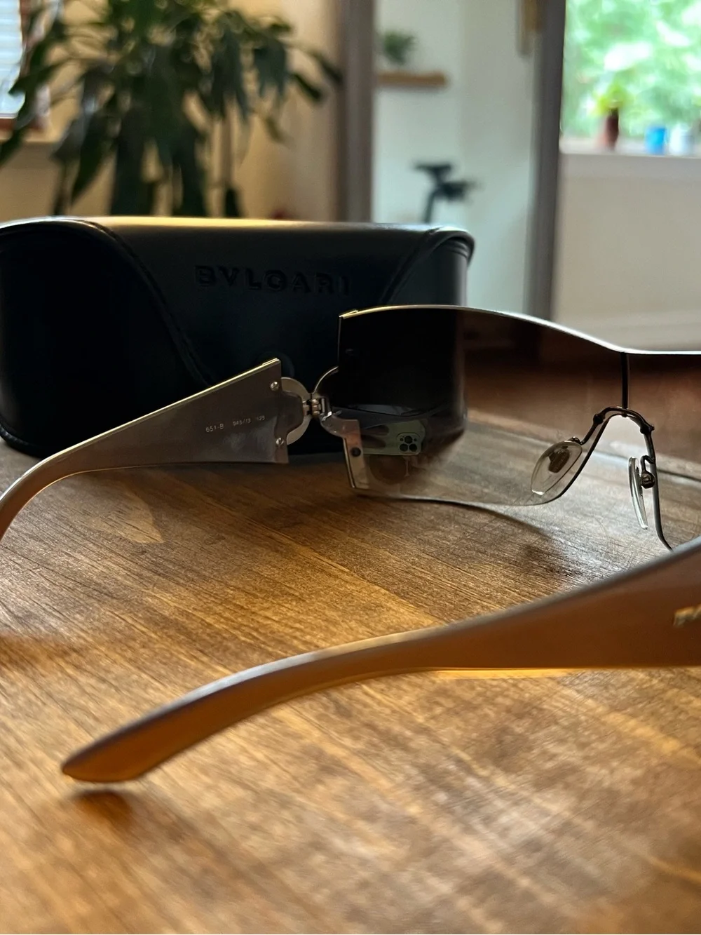Bvlgari 651-B shield sunglasses. Made in Italy. With Case.